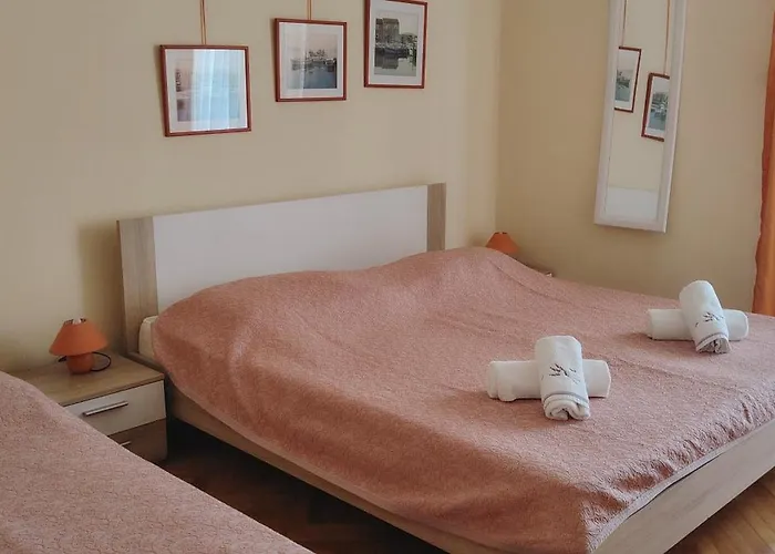 Appartement Mara *
